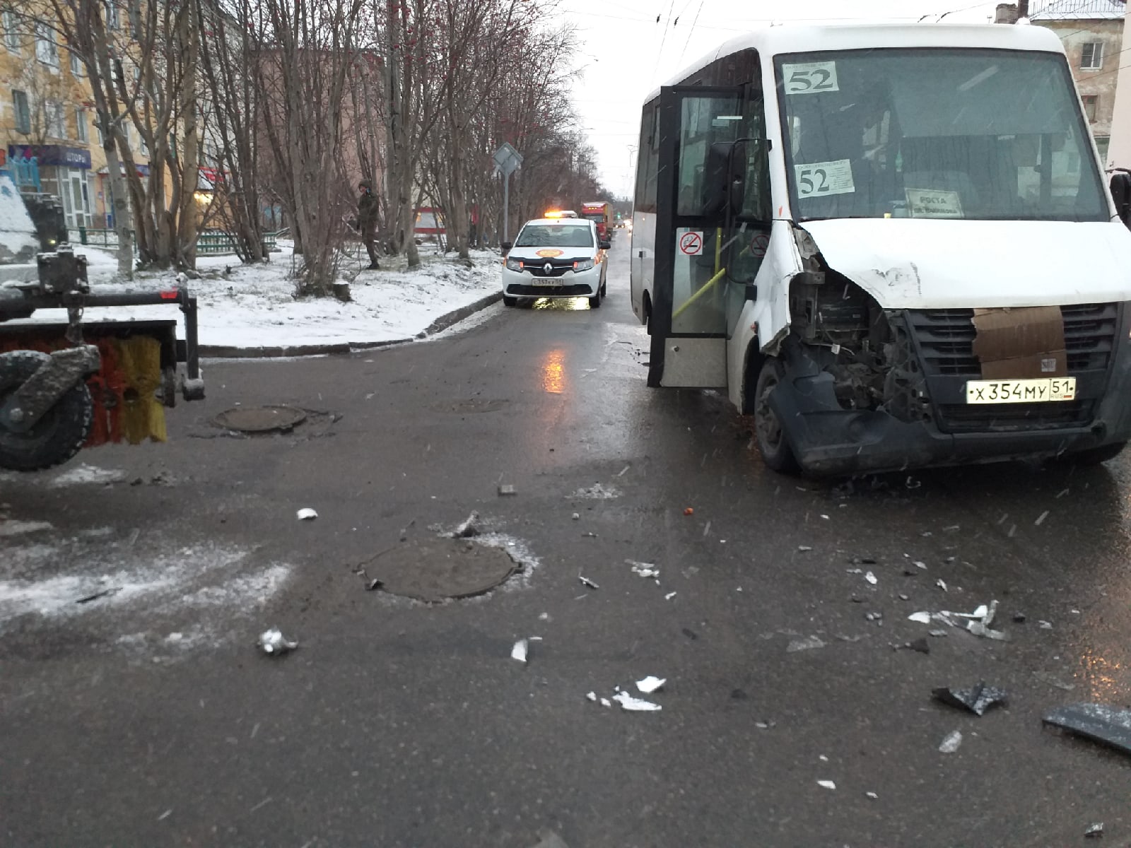 Чп кола. Авария на мурманском шоссе вчера. Чп кола. Чп кола. Возгорание range rover причины.