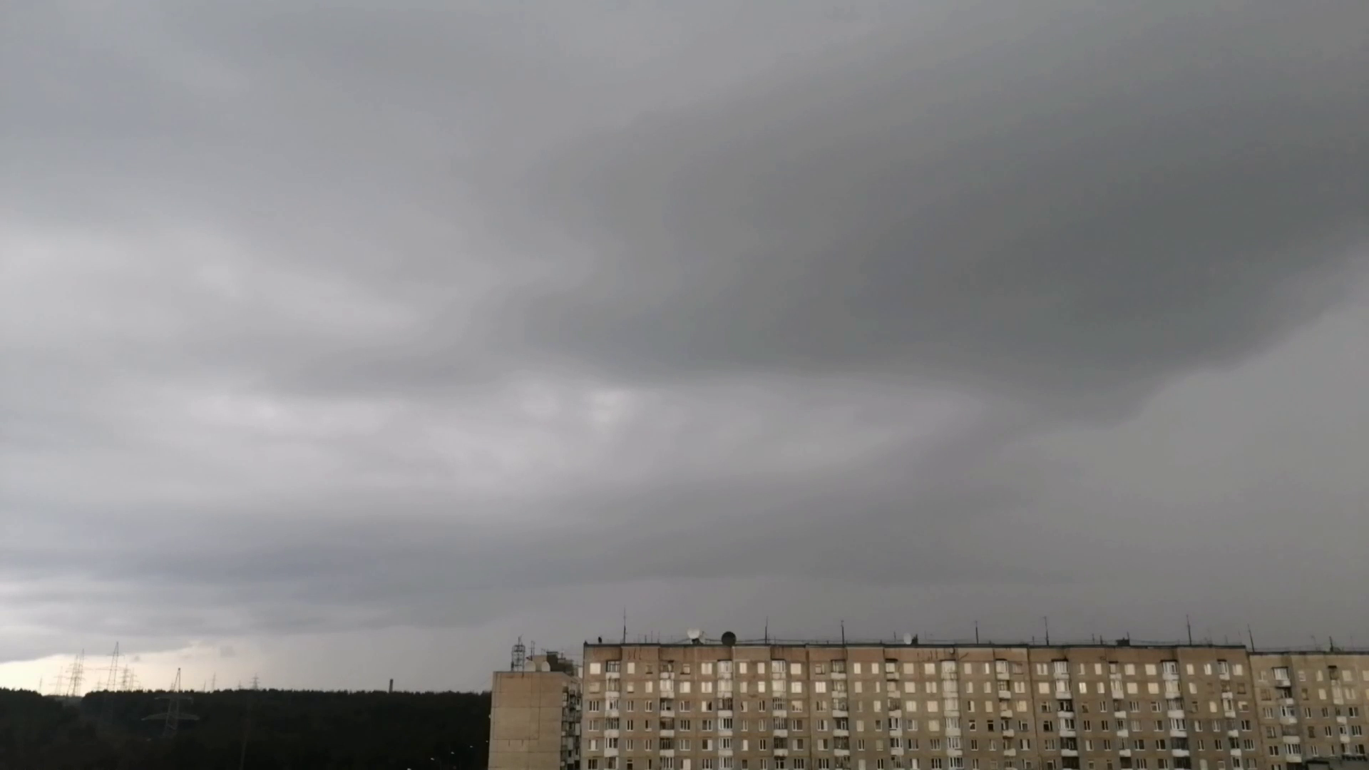 Погода в оленегорске на 10. Грозы в Мурманской области. Гроза в Мурманске. Гроза в Мурманске сегодня.