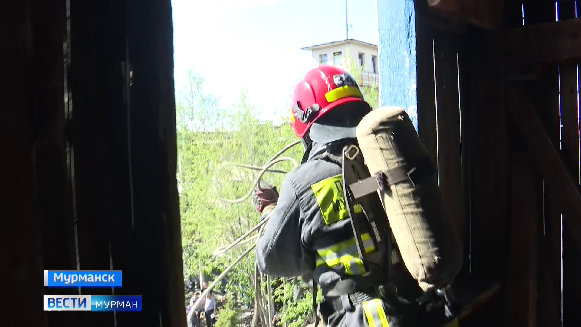 Пожарный спецназ». Спасатели Мурманской области показали свою боевую  готовность - Новости Мурманска и области - ГТРК «Мурман»